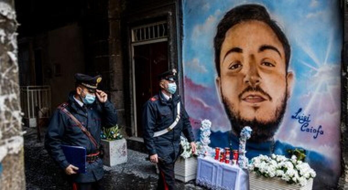 Polemica sui Murales e Altarini del clan: nessuna celebrazione - 