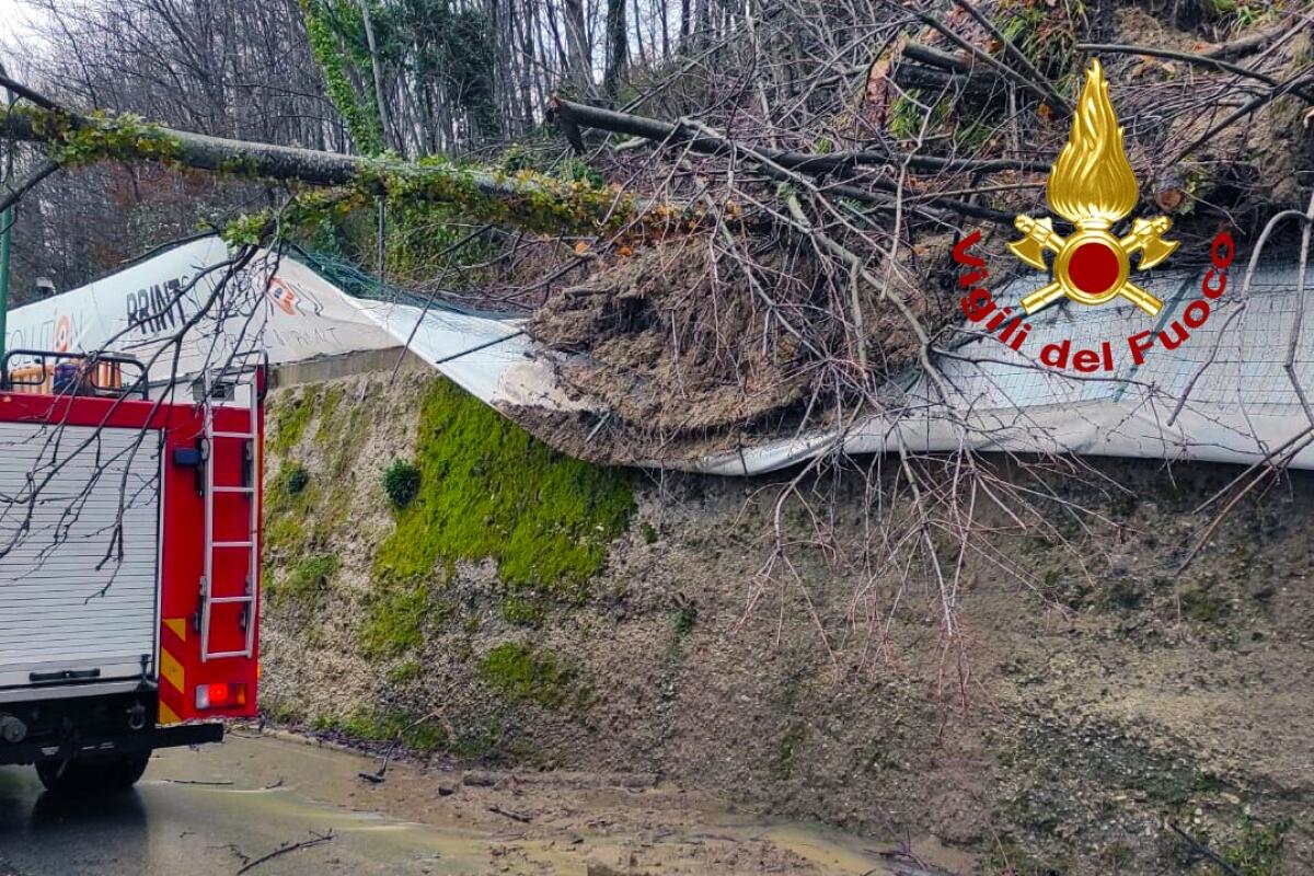 Diversi interventi dei Vigili del Fuoco dovuti al maltempo. - 