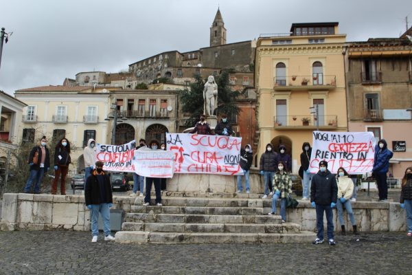 Sciopero studenti caudini, 25 gennaio