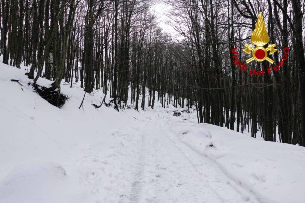 Vanno a tartufi e restano bloccati nella neve a Montevergine.