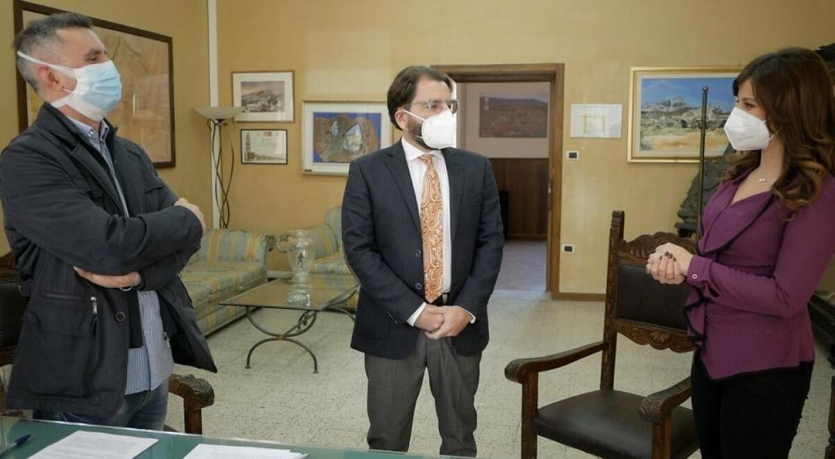 Montesarchio. Riqualificazione e valorizzazione della sentieristica nella zona del Castello ricadente in area Parco - 