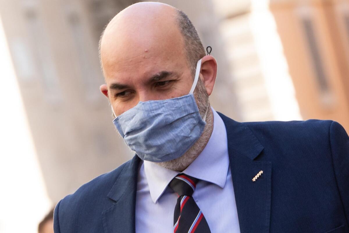 M5s: Crimi, espulsi 15 senatori che hanno votato no fiducia - 