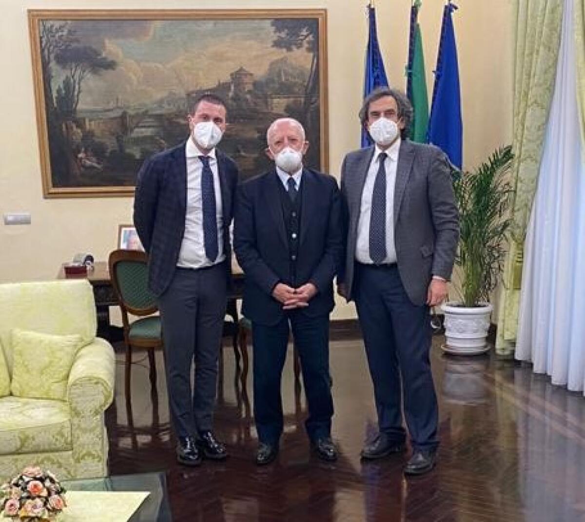 Presidente Commissione sanità Consiglio regionale della Campania incontra De Luca. - 
