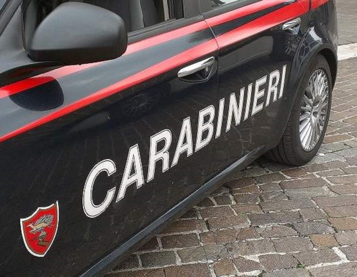 Violenza sessuale, arrestato un 60 enne di Vallata. - 