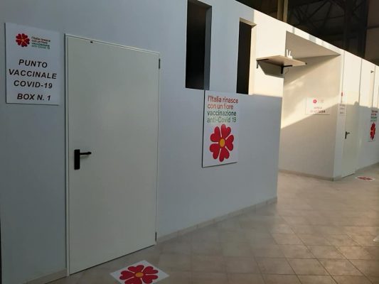 Tutto pronto al Palacaudium di Cervinara  per l'avvio della campagna di vaccinazione.