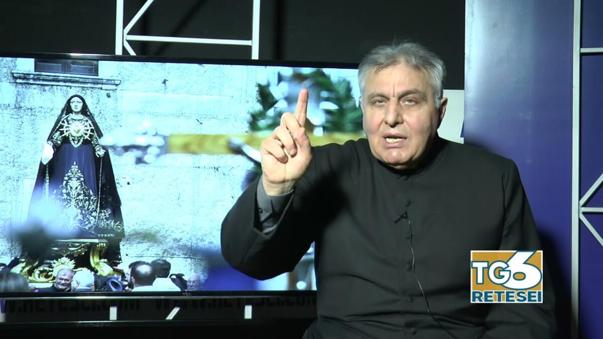 Cervinara. Venerdi di Passione, la riflessione di mons.Pasquale Maria Mainolfi. - 