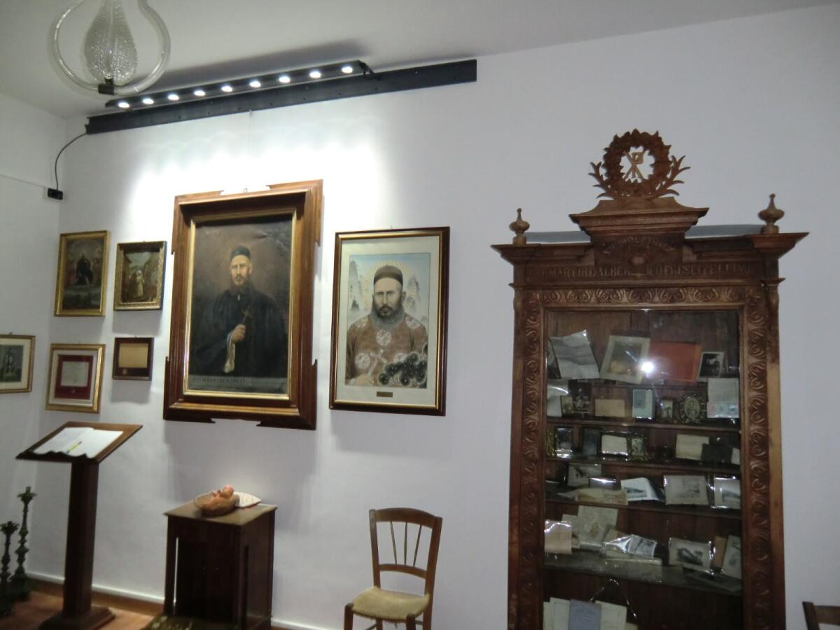 Altavilla Irpina: la reliquia di San Giovanni Paolo II che ha canonizzato Sant’Alberico Crescitelli - 