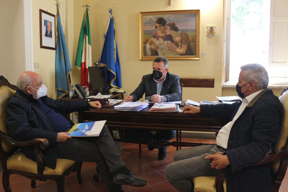 Nuovi interventi per la riapertura al traffico della Fondo Valle Vitulanese. - 