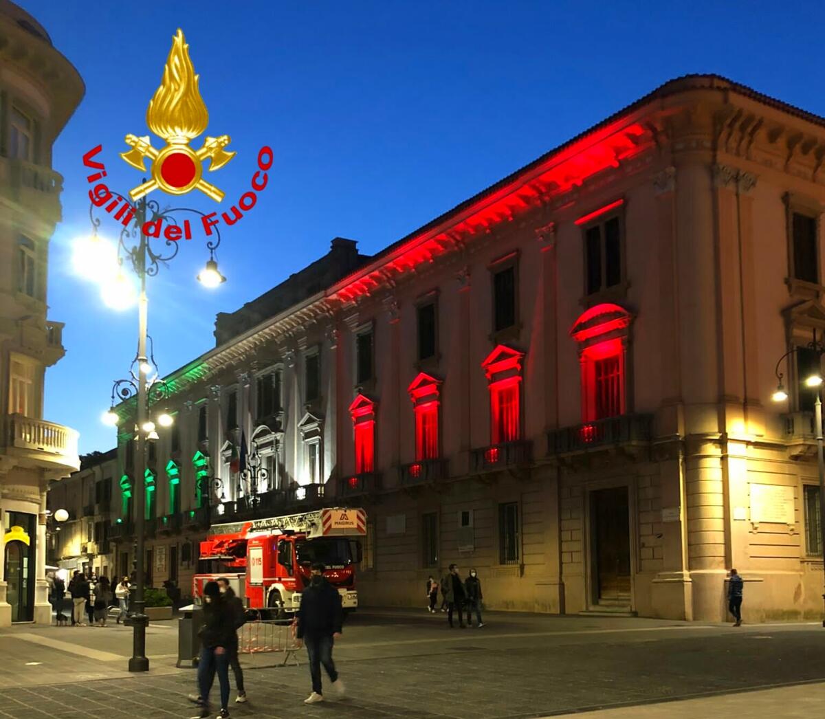 Avellino. Domani Palazzo del Governo illuminato con colori del tricolore. - 