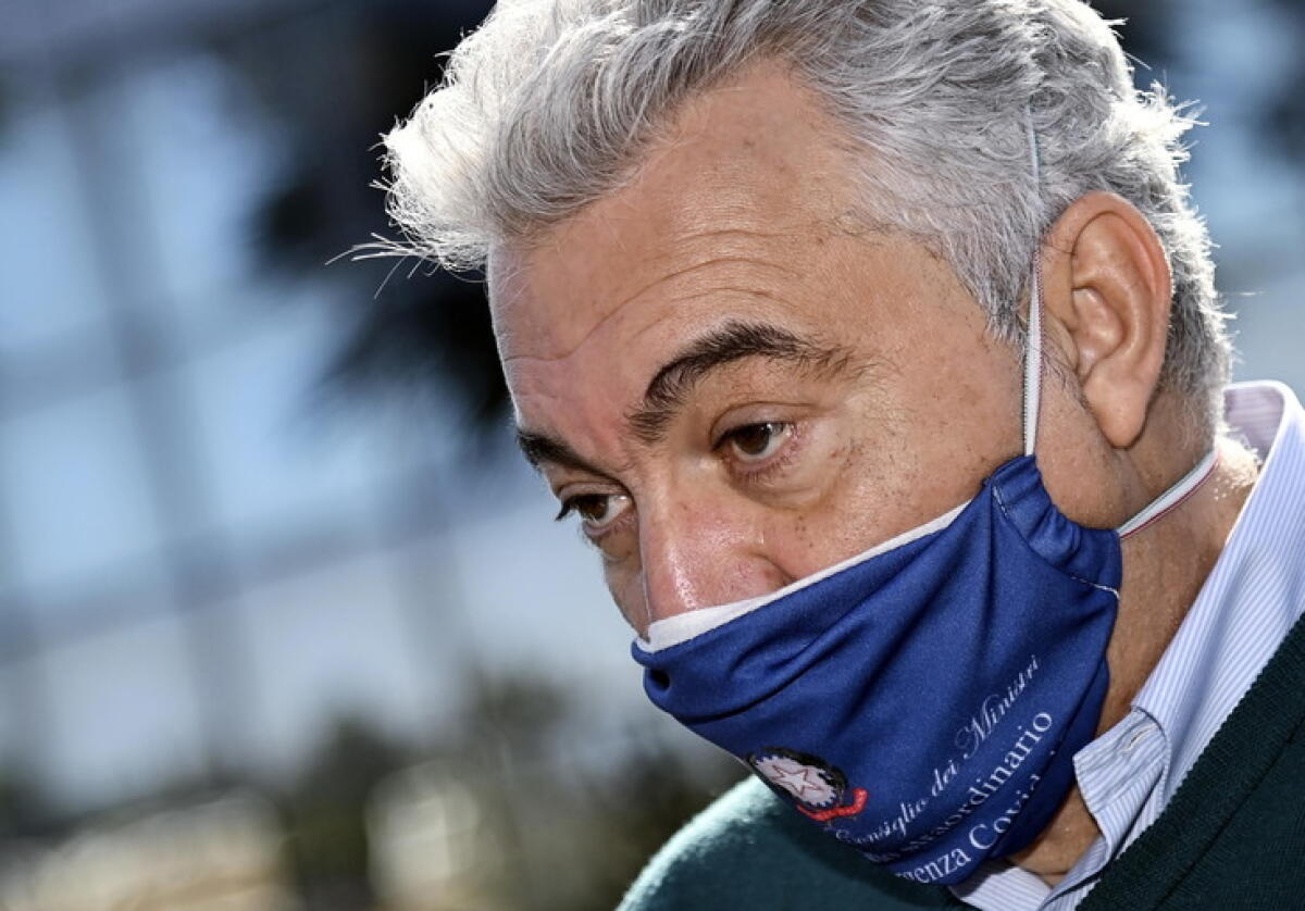 L'ex commissario Arcuri indagato per peculato - 