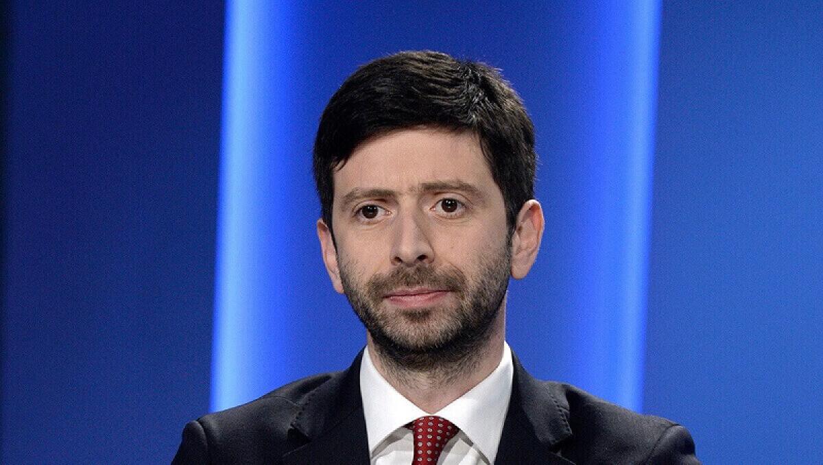 Covid. Anche il ministro Speranza boccia De Luca. - 