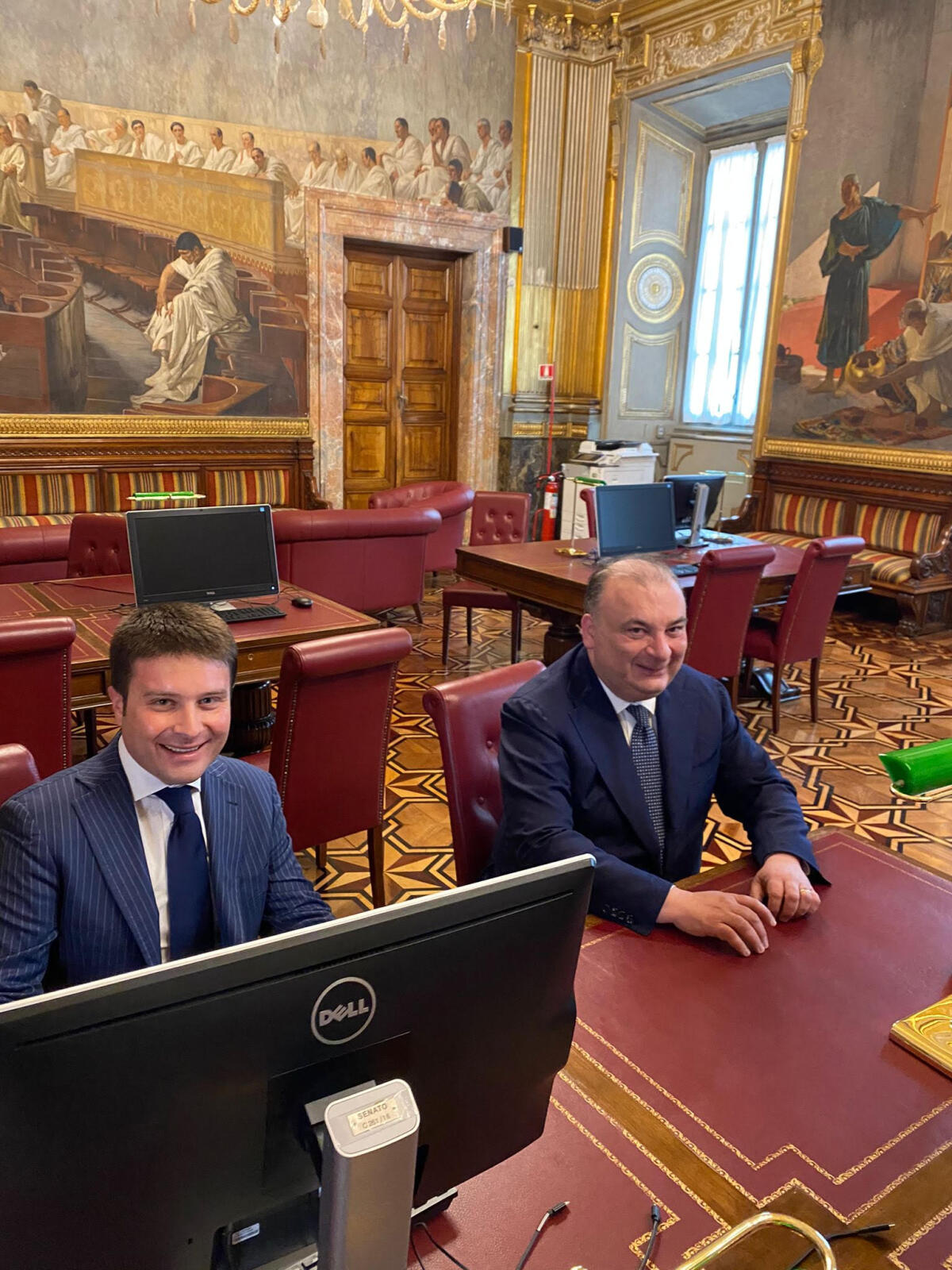 Rubano a Roma da vertici FI per documento commercianti Valle Telesina. - 