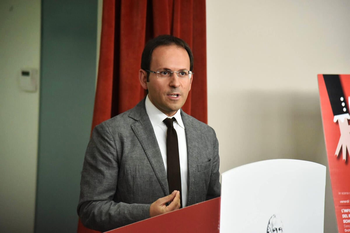 Conservatorio Cimarosa: il Presidente Luca Cipriano conclude il mandato. - 
