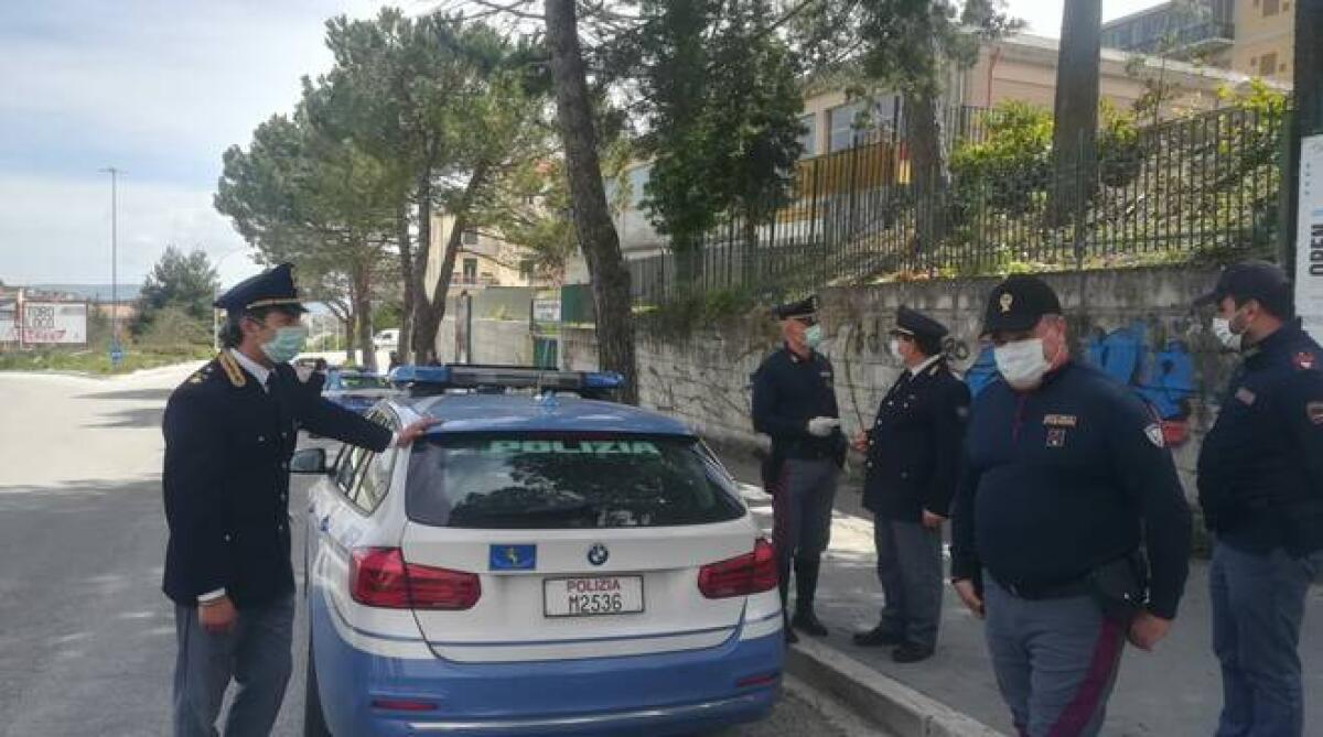 Controlli in strada e posti di blocco per il rispetto di divieti e ordinanze. - 