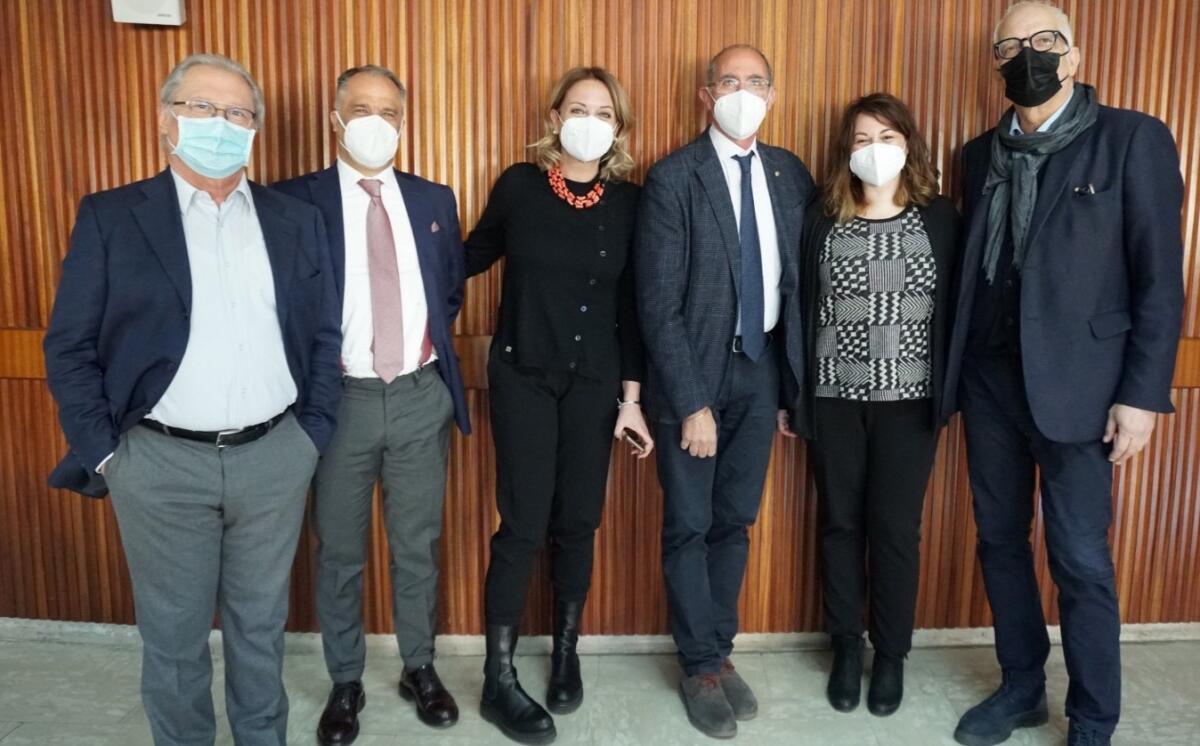 Ianniello: non si può fare la sanità senza i medici - 