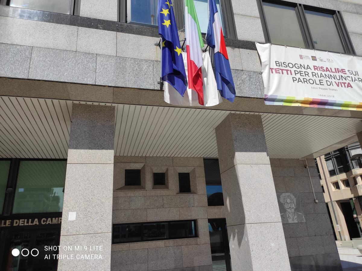 Falcone, Zinzi: "Un drappo bianco per riaffermare messaggi di legalità". - 