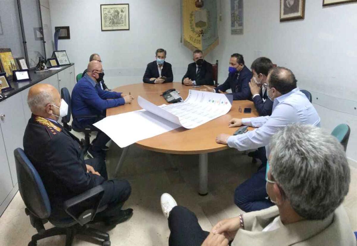 Contratto Istituzionale di Sviluppo, i Comuni hanno firmato a Telese Terme, presente il presidente della Provincia, Di Maria - 
