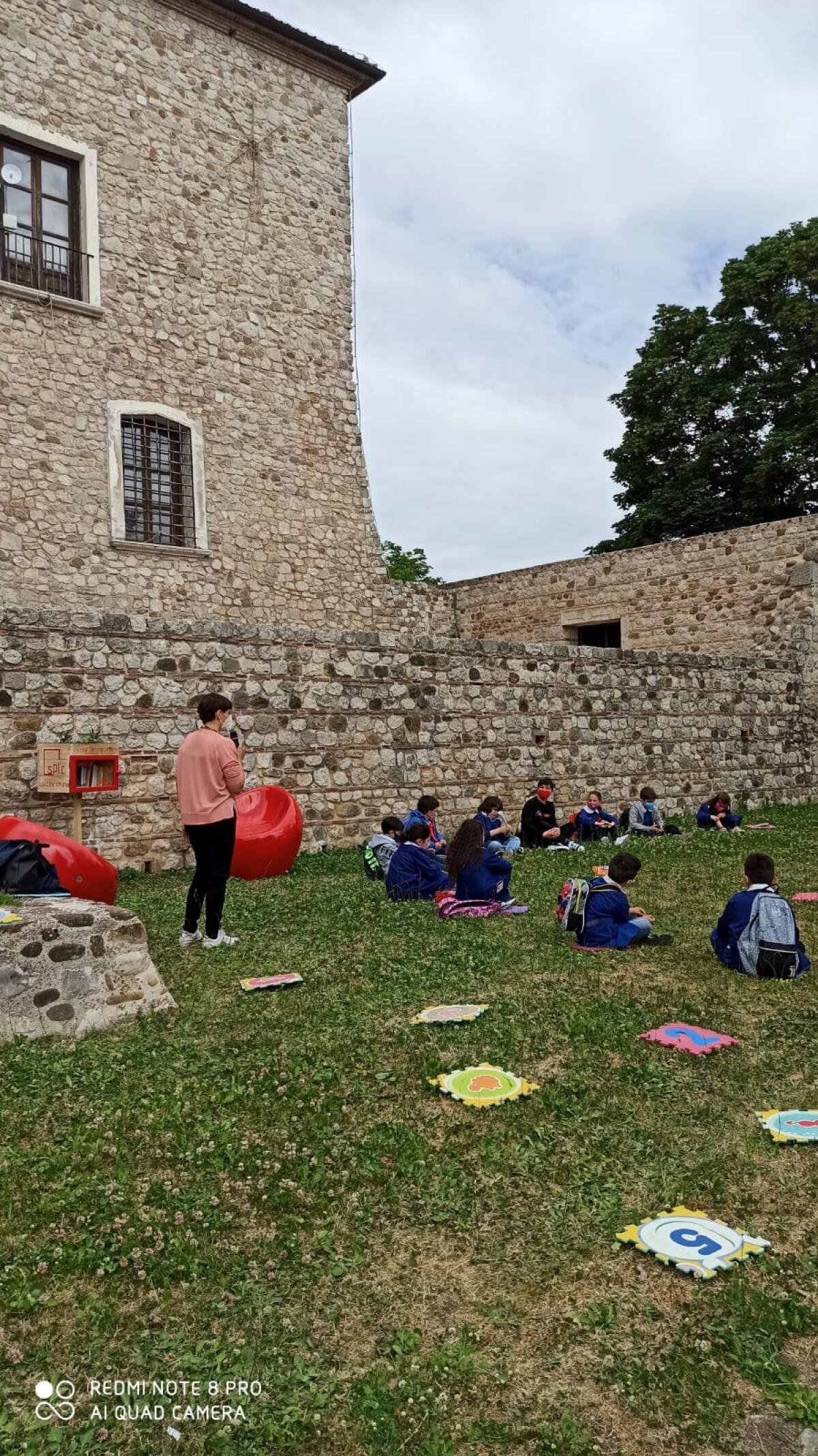Sant’ Angelo dei Lombardi. Inaugurata la prima libreria urbana dedicata ai bambini. - 