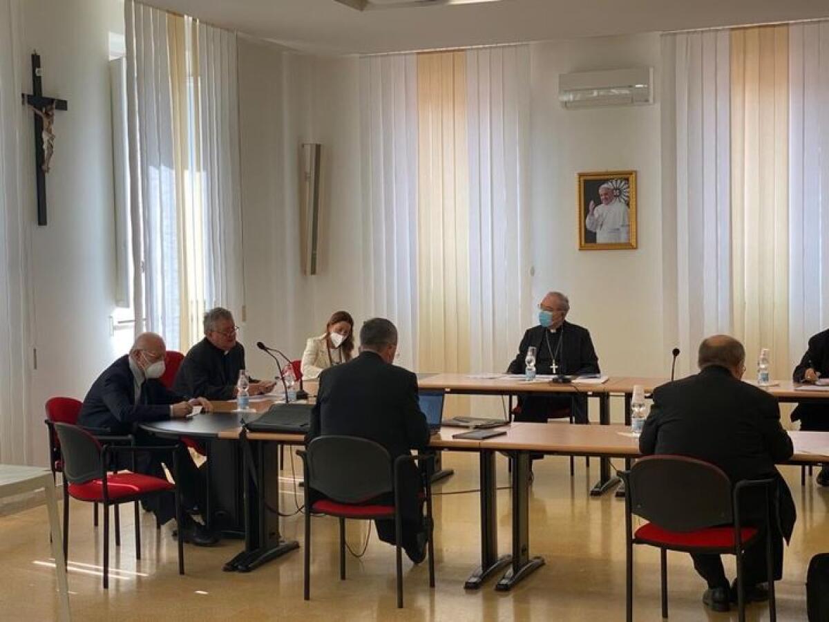 De Luca partecipa alla riunione della Conferenza Episcopale dei vescovi della Campania - 