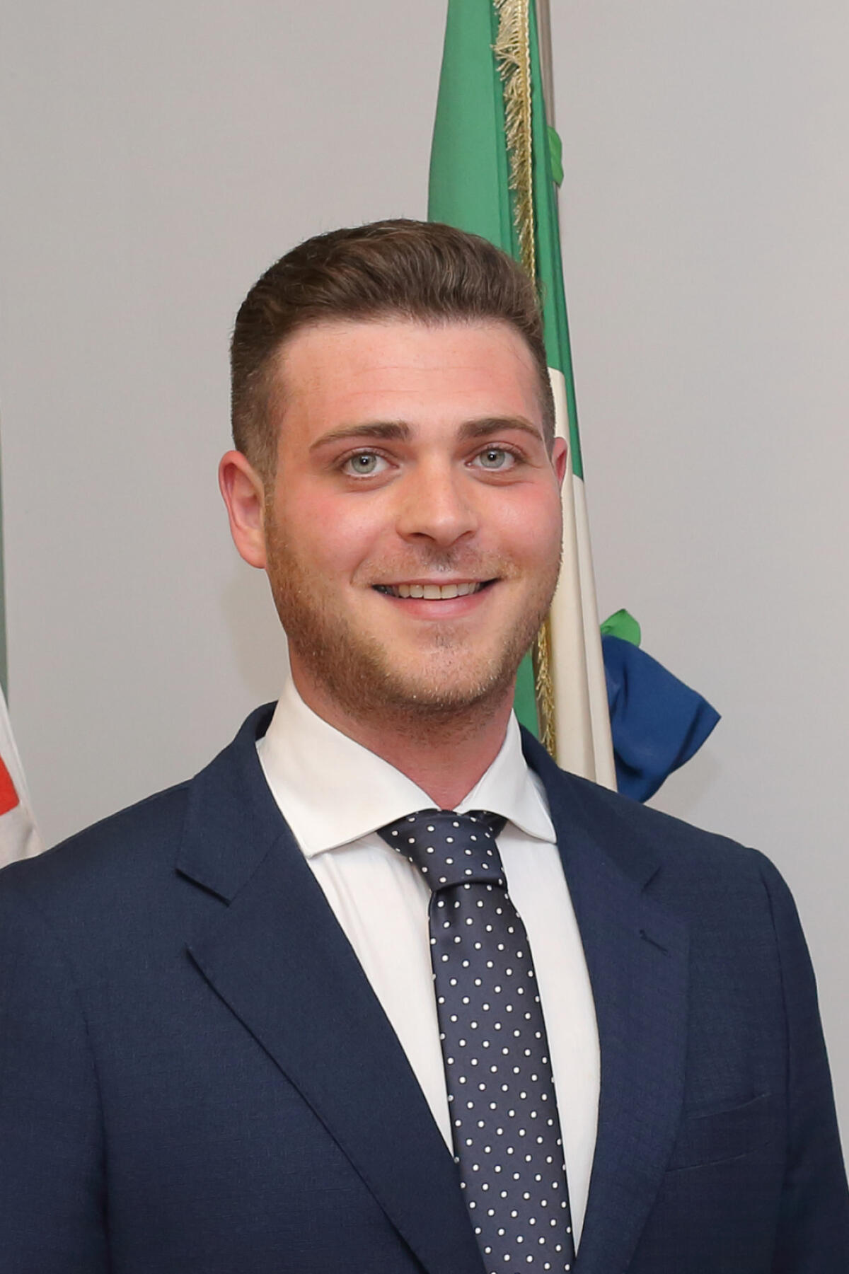 Puglianello, nuova illuminazione e cambio look per due importanti zone. - 
