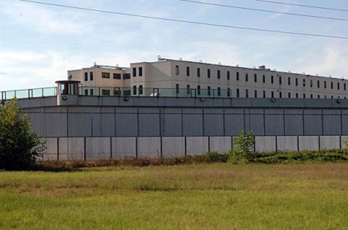 E' morto nel carcere di Parma Amedeo Genovese, ai vertici del clan del Partenio. - 