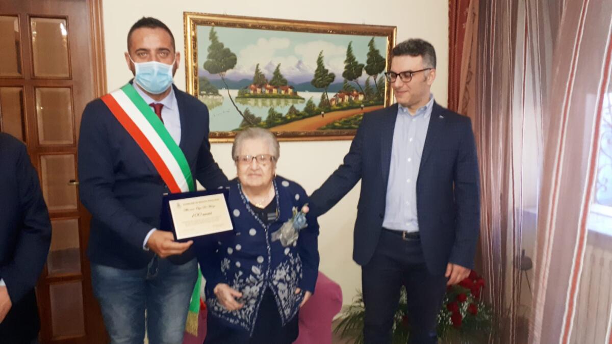 Santa Paolina. I cento anni di nonna Olga - 