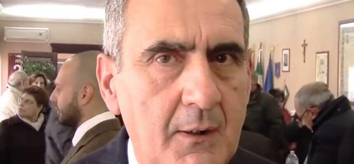 Cervinara. Il prof. dott.Ugo Cioffi riconfermato tra i cento medici eccellenti che più hanno fatto ricerca sul cancro del polmone - 