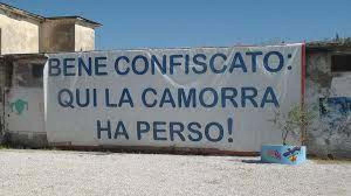 Libera: In Campania Un comune su due poco trasparente sui beni confiscati alle mafie - 