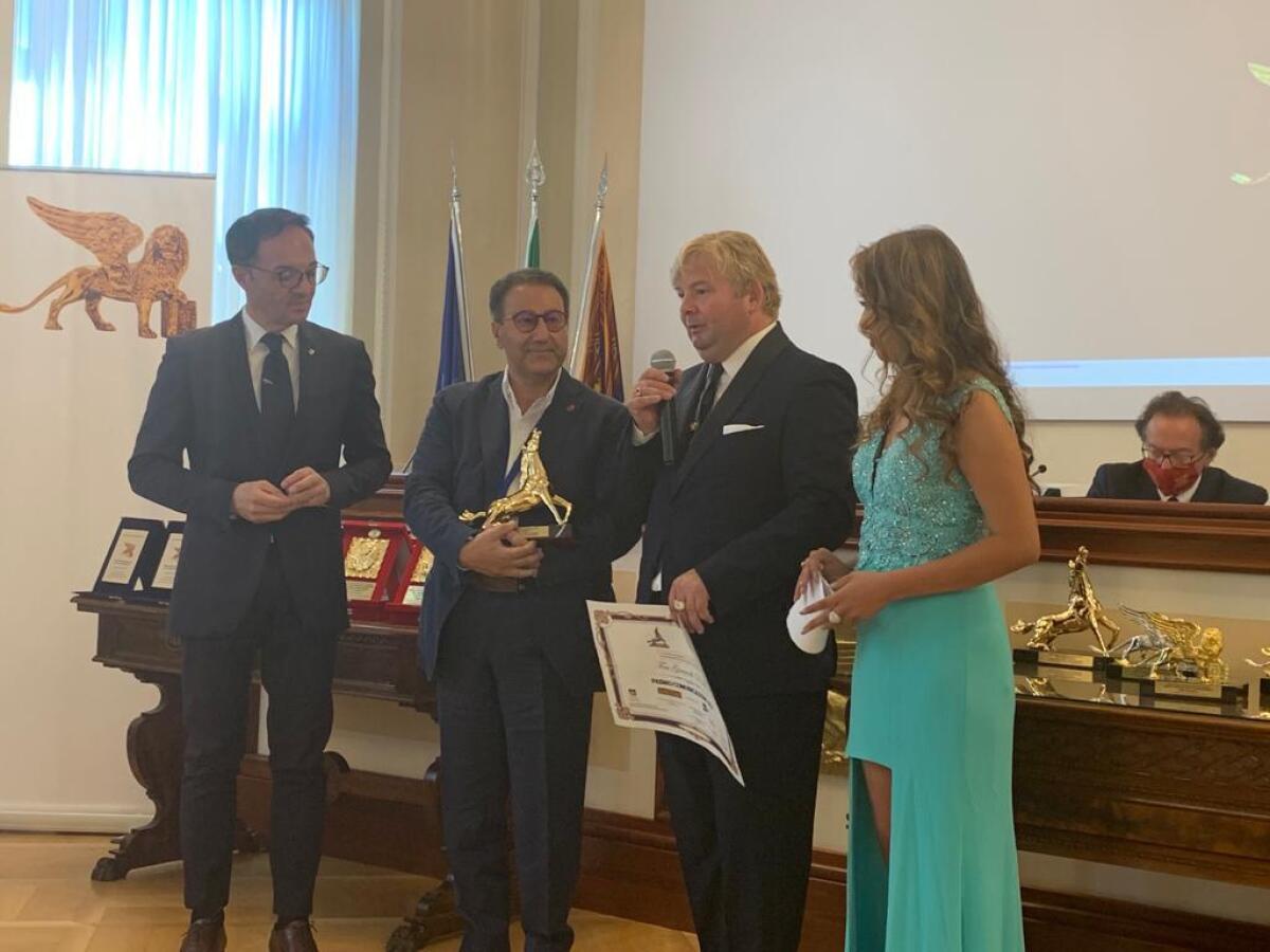 A Fra Gerardo D’Auria, il “Premio Comunicazione 2021” - 