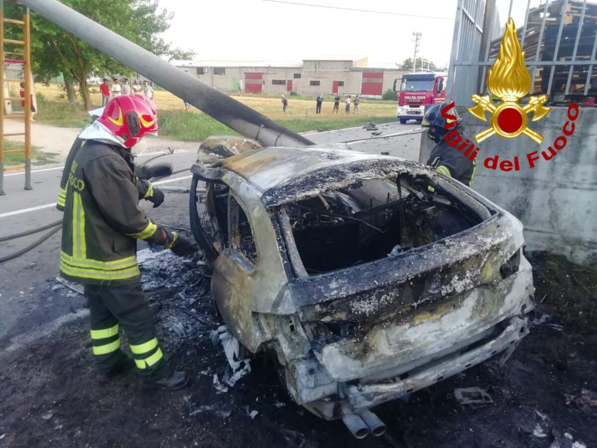 Venticano. Grave incidente stradale - 