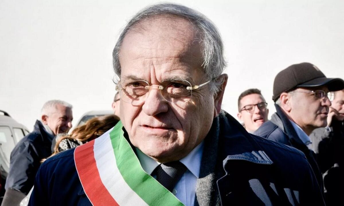 Avviso Pubblico: Abbattimento dell'immobile abusivo a Casal di Principe - 