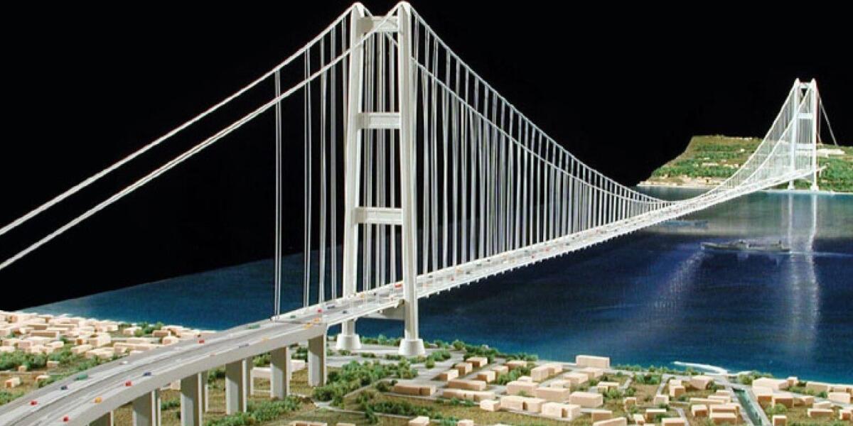 Il Ponte sullo Stretto di Messina sta diventando un'autentica farsa - 