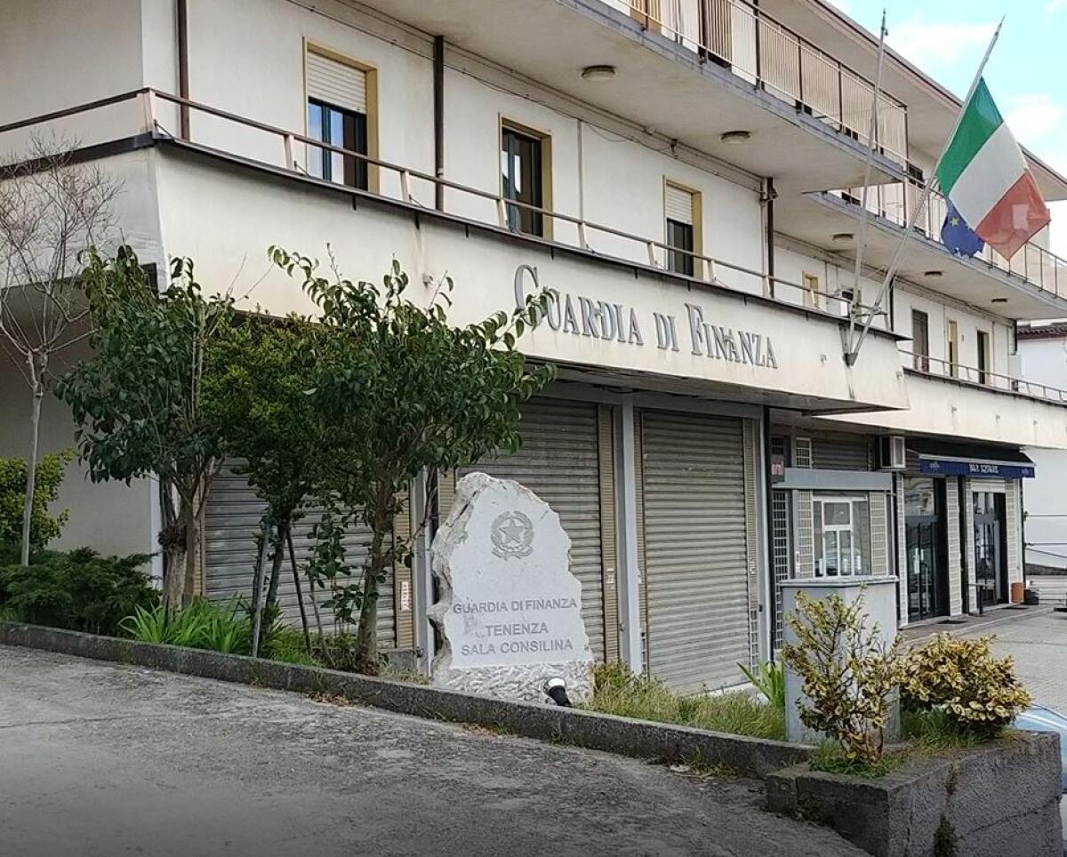 Eseguito un sequestro preventivo di beni per circa 1 milione e mezzo di euro nei confronti di quattro soggetti, indagati per reati fiscali. - 