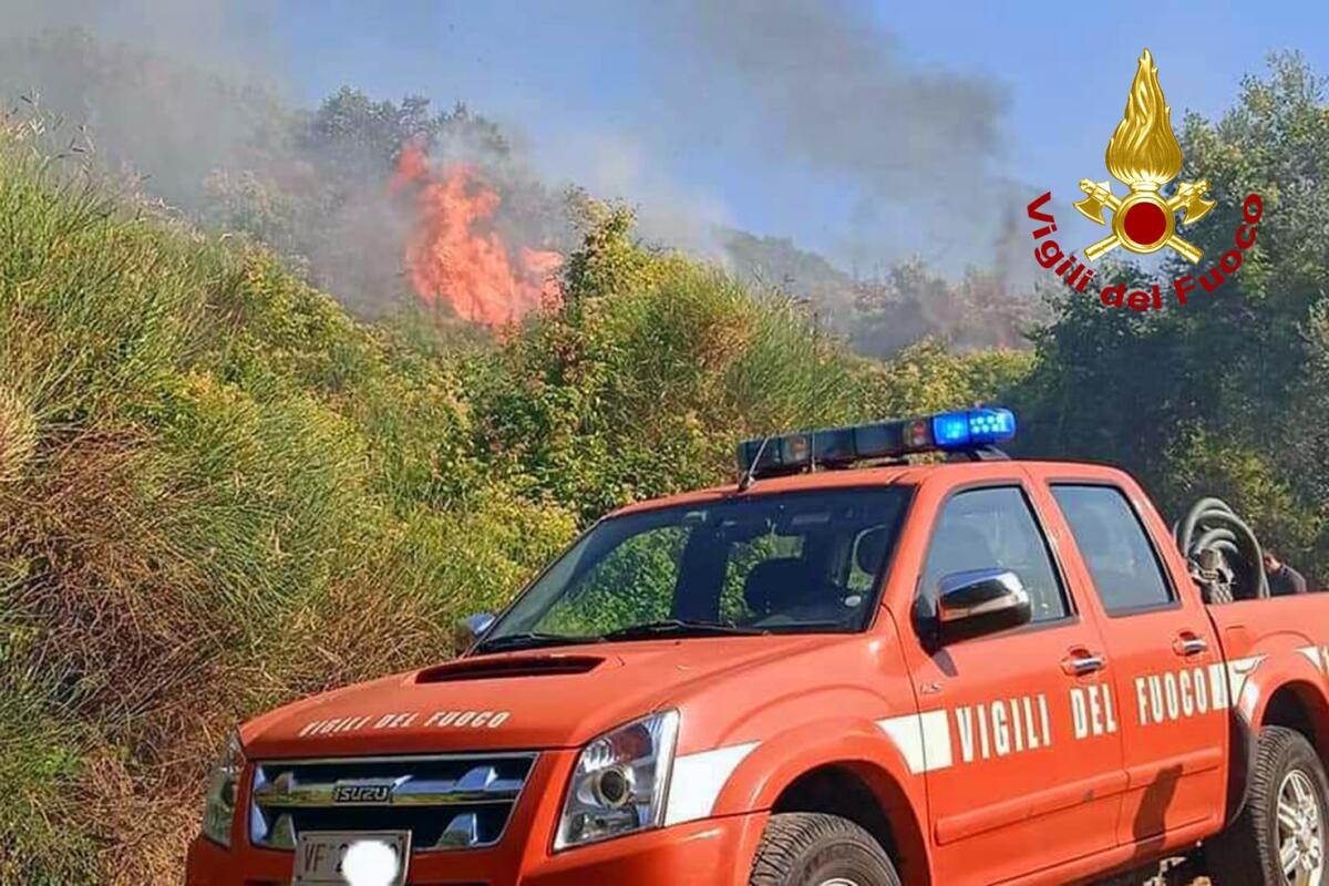 Rotondi - Cervinara : Preoccupazione per un incendio. - 