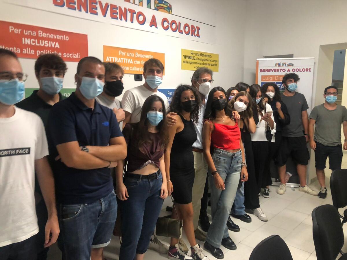 Perifano a confronto con le giovani generazioni: “Serve una città all’altezza delle vostre aspettative” - 