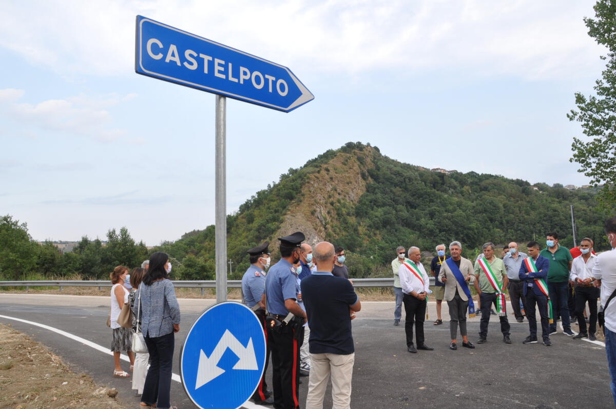 Inaugurato lo svincolo di Castelpoto sulla Fondo Valle Vitulanese - 