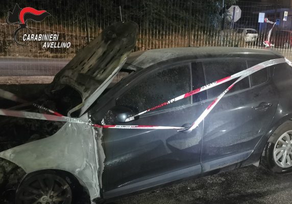 Capriglia Irpina. Auto incendiata due volte a distanza di qualche ora