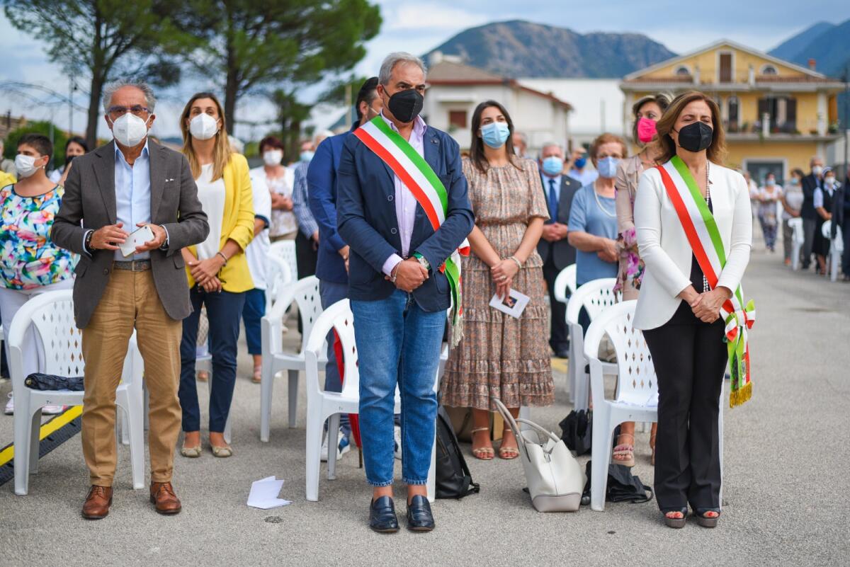 Cervinara. Il sindaco Lengua: a Don Vincenzo rinnoviamo gli auguri di un fecondo Ministero Pastorale al servizio di Dio e del prossimo - 