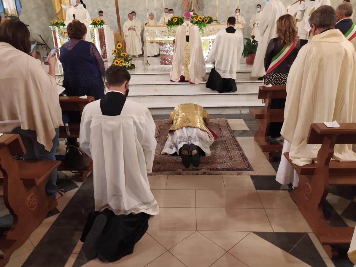 Cervinara: Ordinazione sacerdotale per Don Vincenzo Cioffi. - 