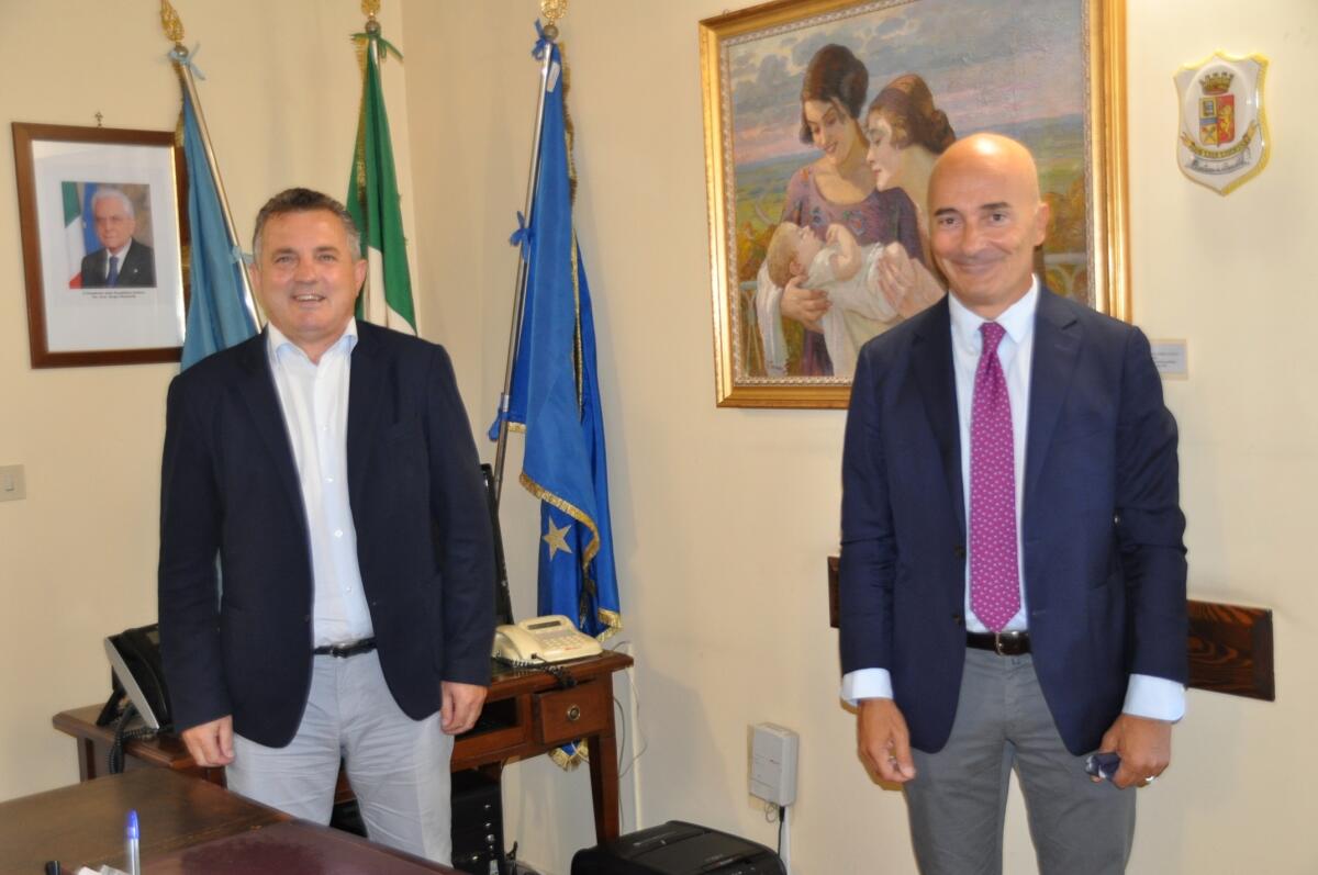 Il Presidente della Provincia di Benevento Antonio Di Maria ha ricevuto stamani alla Rocca dei Rettori il neo Questore Edgardo Fabio Giobbi - 