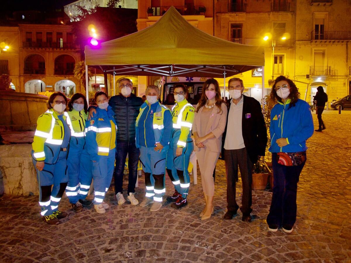 Montesarchio. Grande partecipazione per la giornata dedicata alla prevenzione del tumore al seno - 