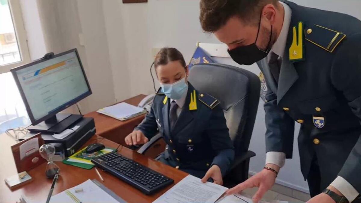 Le Fiamme Gialle sequestrano nel casertano beni per 48 milioni di euro - 