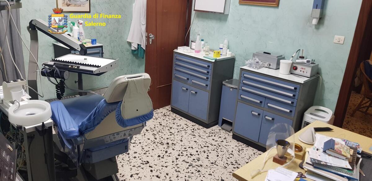 Scoperto uno studio dentistico abusivo - 