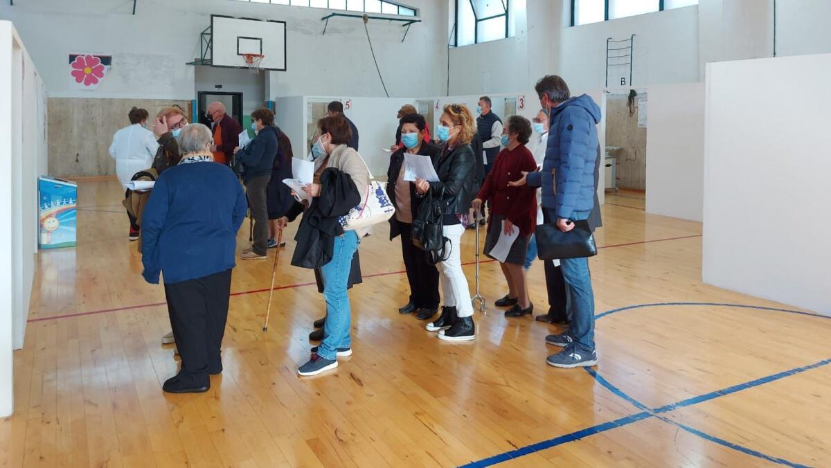 Hub Vaccinale Montesarchio: inoculate 213 dosi - 