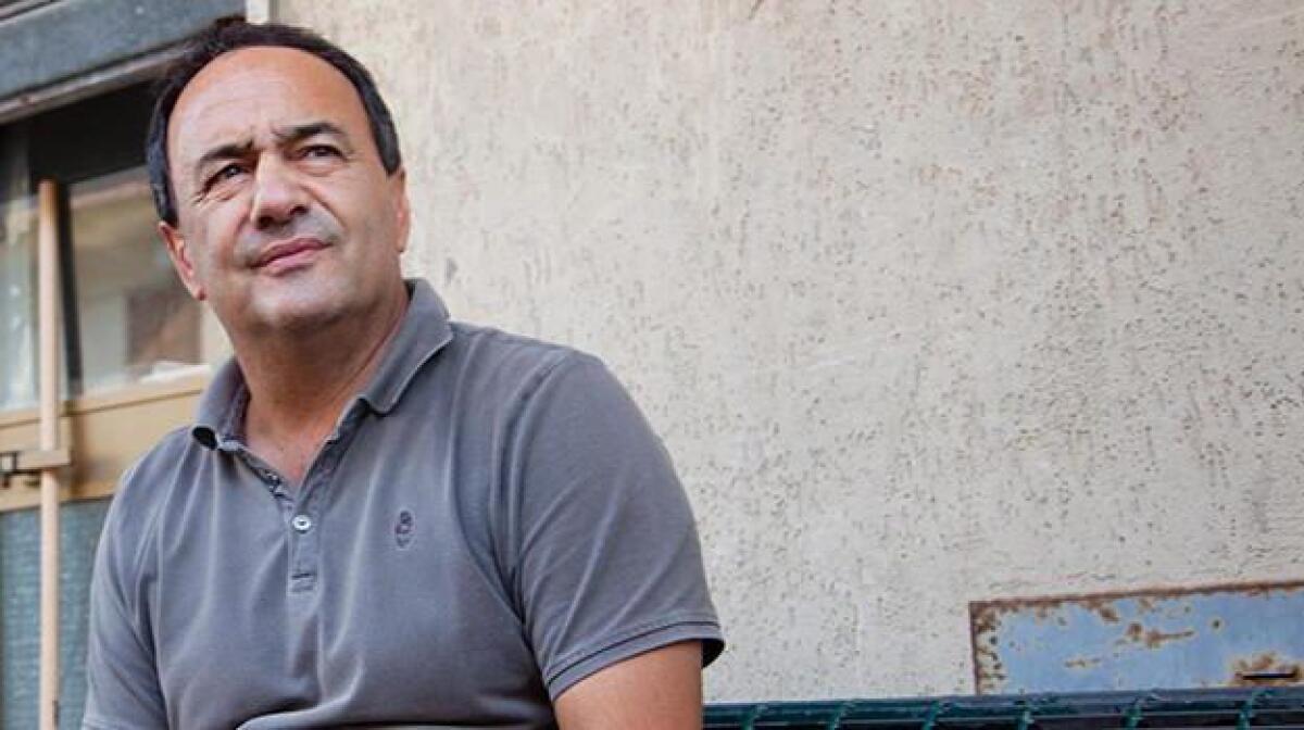 Con Mimmo Lucano, la solidarietà non si arresta!! - 