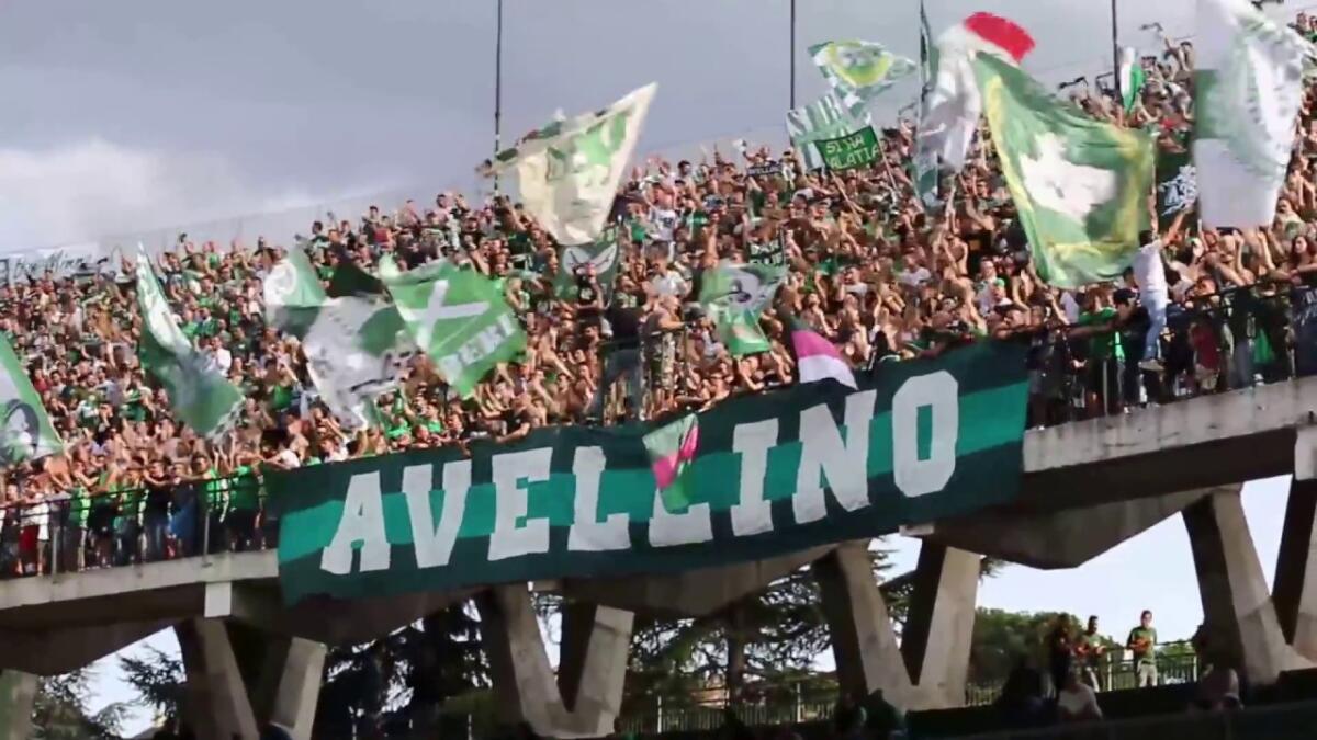 Duro comunicato dei tifosi della Curva Sud dell'Avellino - 