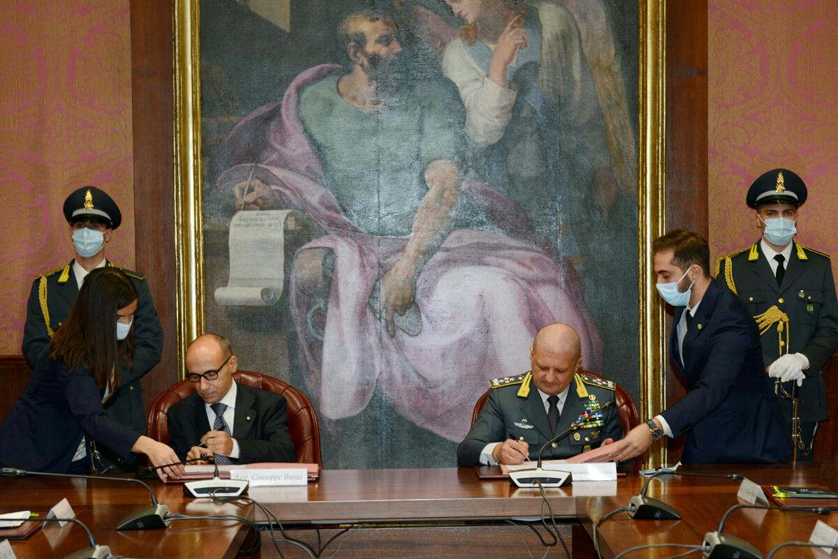 Siglato protocollo di intesa tra la Guardia di Finanza e l'Autortà Nazionale Anticorruzione - 