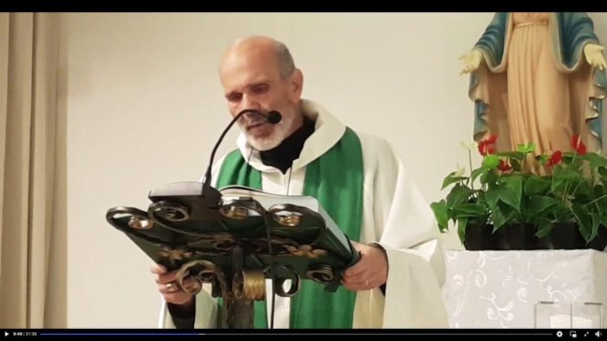 Arrestato un sacerdote per atti sessuali con minore di 14 anni - 