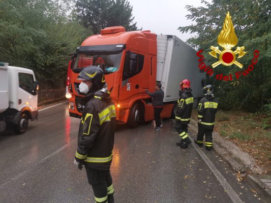 Doppio intervento dei Vigili del Fuoco di Avellino.