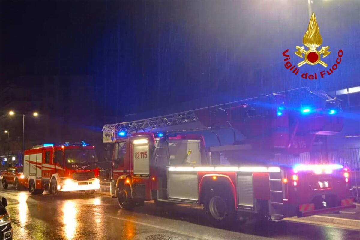 Una trentina di interventi di soccorso effettuati dai Vigili del fuoco di Av - 